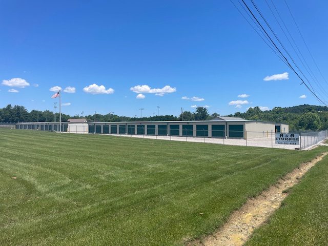 101 Enterprise Lane - A & A Storage facility exterior in London, KY